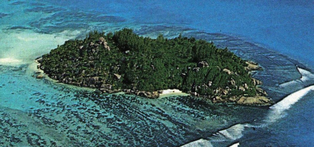 Moyenne adası, Seyşeller